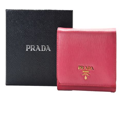 Prada Vitello Move Pink Leather Logo Plaque Small Trifold Wallet 